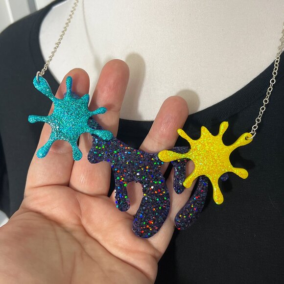 Glitter Color Drip Artistic Statement Necklace - Picture 5 of 6